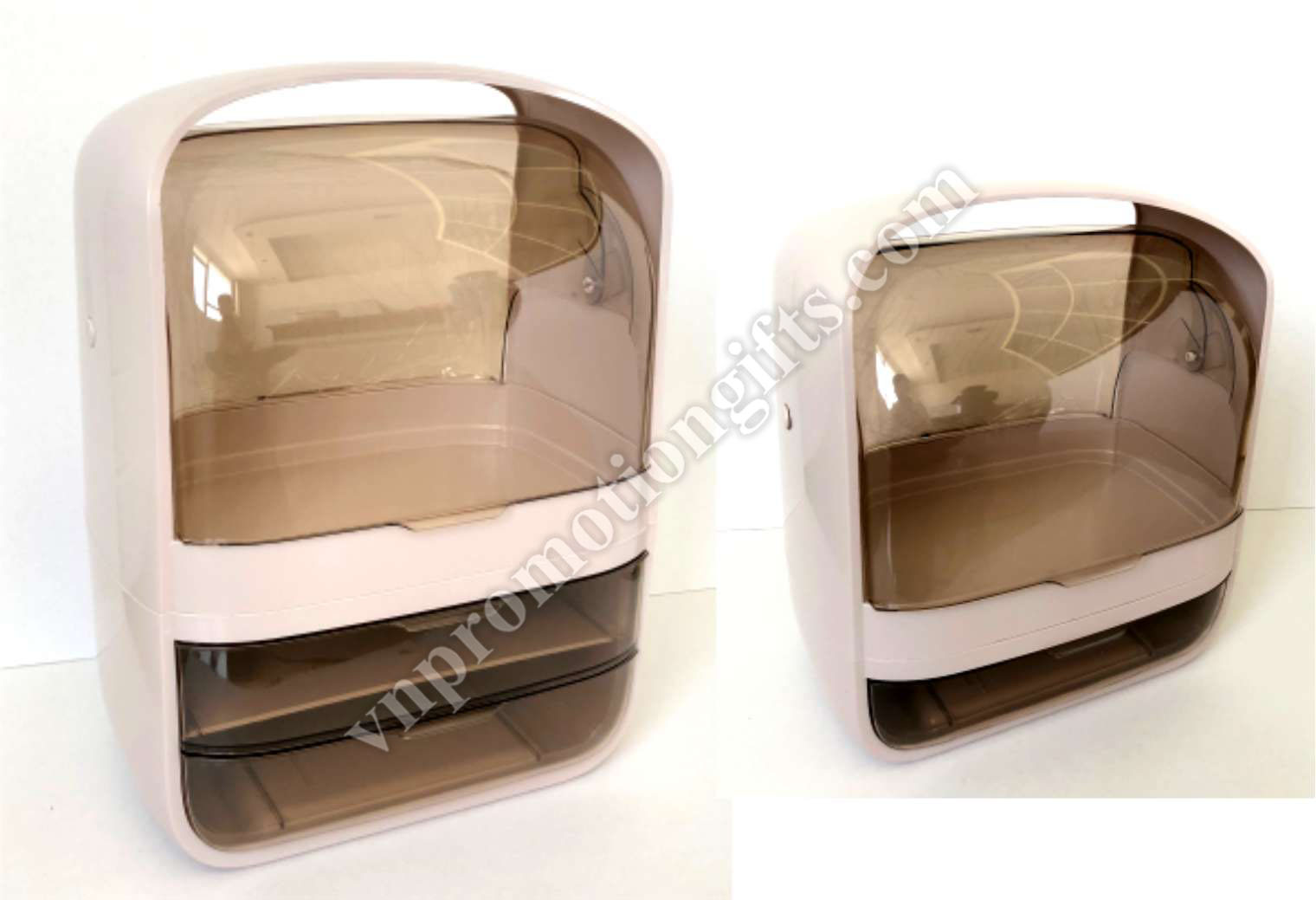 Hộp đựng dụng cụ trang điểm